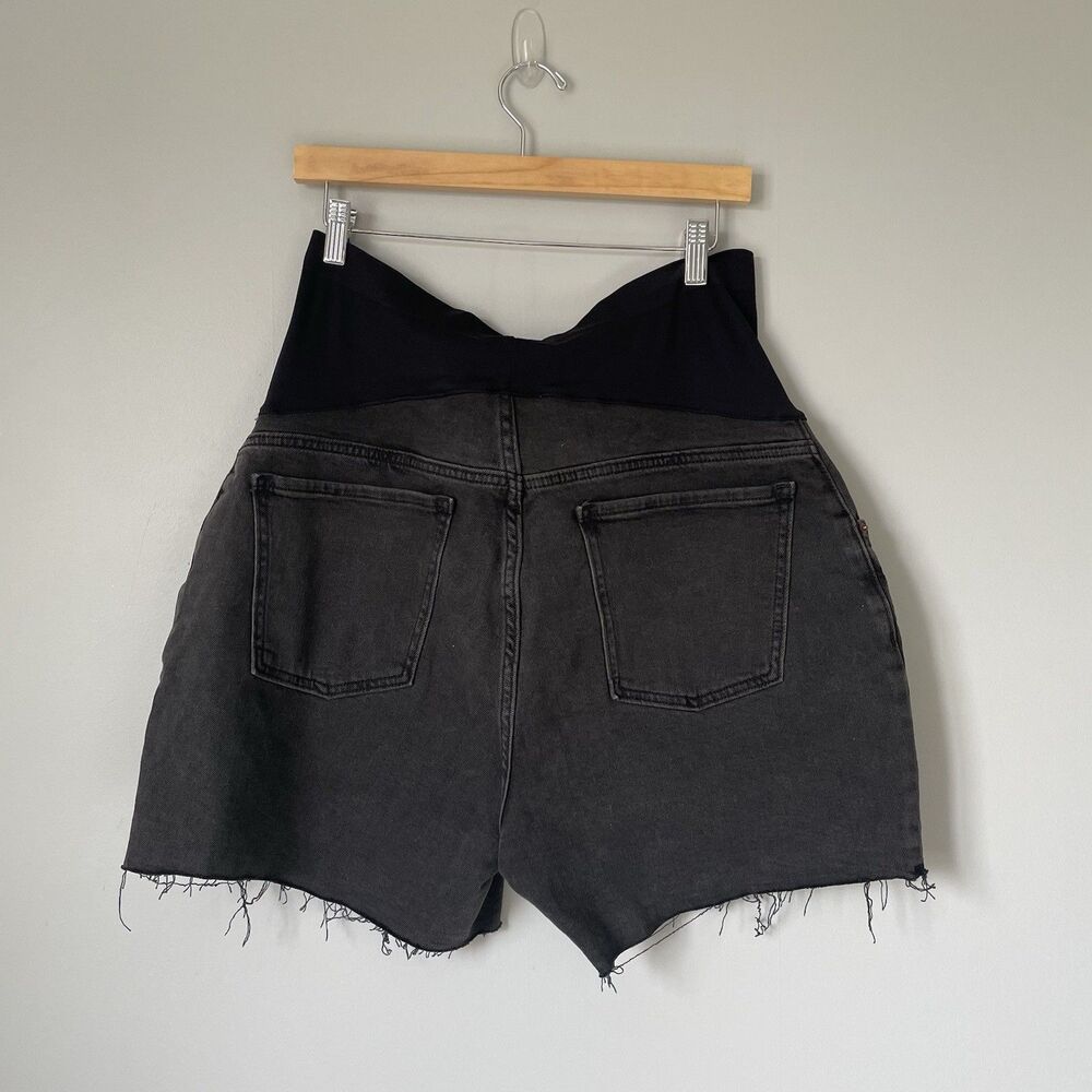 Old Navy Maternity Boyfriend Cutoff Denim Shorts Black Pregnancy Women's 16 - Picture 2 of 8
